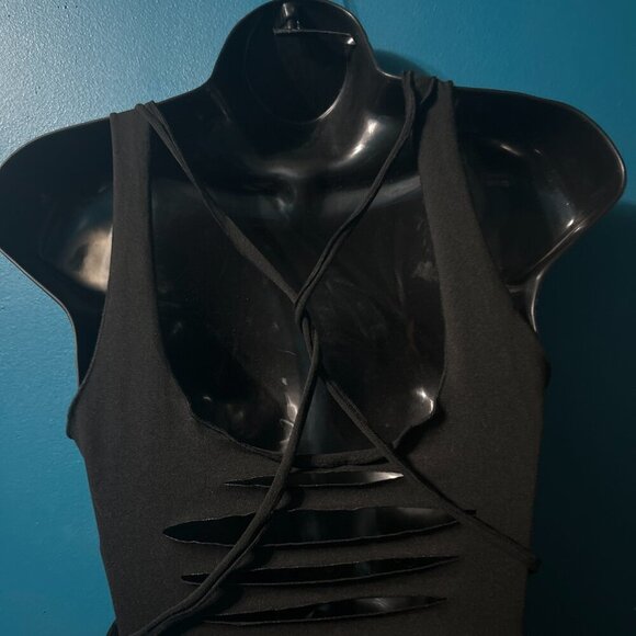5 for $20 top sale! SHEIN Cut Out Twist Backless Tank Top - Size  XS - Picture 3 of 3